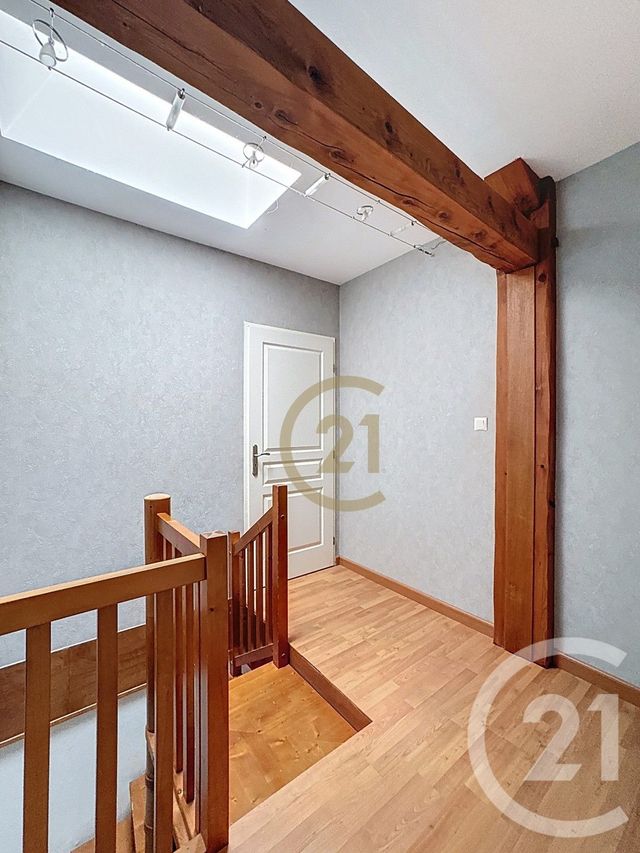 Appartement F5 à vendre - 5 pièces - 101.69 m2 - LURE - 70 - FRANCHE-COMTE - Century 21 Gsm Immo
