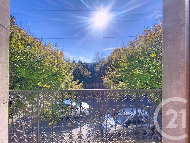 Appartement F4 à louer - 4 pièces - 89.38 m2 - LUXEUIL LES BAINS - 70 - FRANCHE-COMTE - Century 21 Gsm Immo