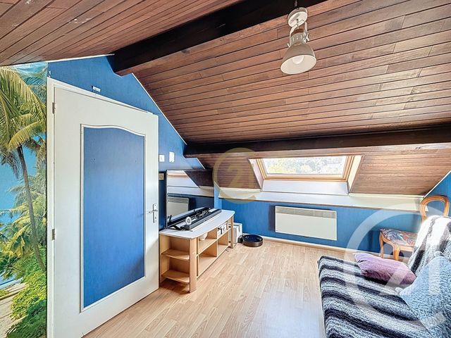 Afficher la photo en grand Appartement Duplex à vendre - 6 pièces - 106.69 m2 - VESOUL - 70 - FRANCHE-COMTE - Century 21 Gsm Immo