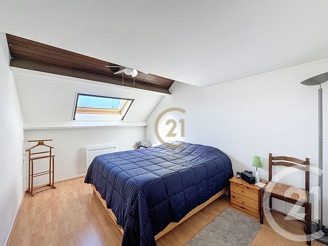 Afficher la photo en grand Appartement Duplex à vendre - 6 pièces - 106.69 m2 - VESOUL - 70 - FRANCHE-COMTE - Century 21 Gsm Immo