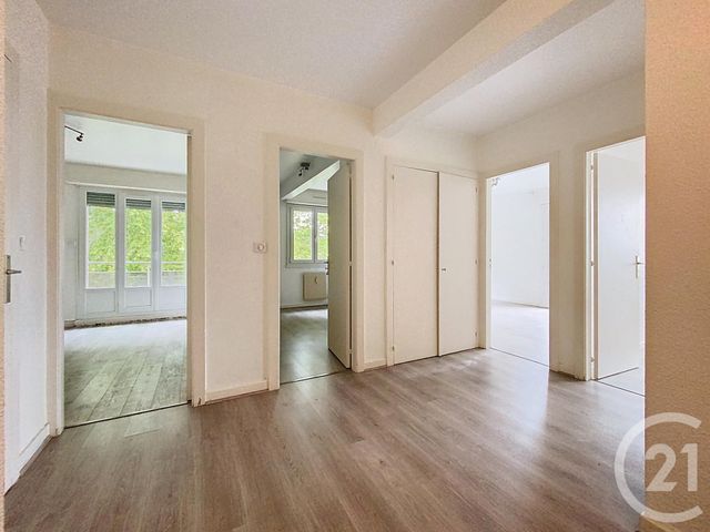 Appartement T3 à louer - 3 pièces - 67.35 m2 - LUXEUIL LES BAINS - 70 - FRANCHE-COMTE - Century 21 Gsm Immo