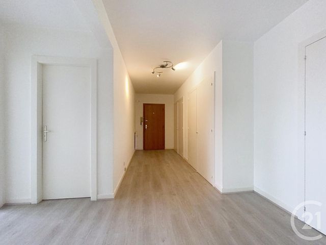 Appartement T3 à louer - 3 pièces - 67.35 m2 - LUXEUIL LES BAINS - 70 - FRANCHE-COMTE - Century 21 Gsm Immo