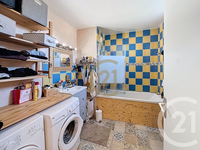 Appartement F5 à vendre - 4 pièces - 84.5 m2 - BEAUCOURT - 90 - FRANCHE-COMTE - Century 21 Gsm Immo