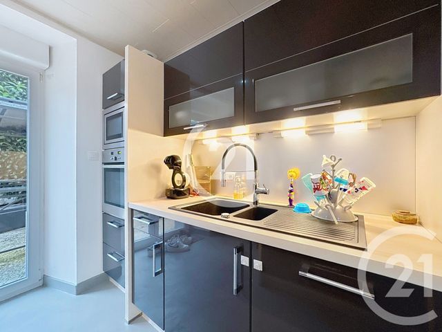 Appartement T5 à vendre - 5 pièces - 109.05 m2 - CHAMPEY - 70 - FRANCHE-COMTE - Century 21 Gsm Immo