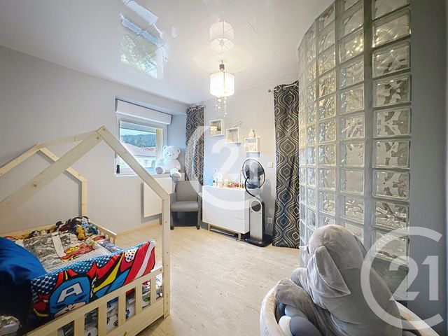 Appartement T5 à vendre - 5 pièces - 109.05 m2 - CHAMPEY - 70 - FRANCHE-COMTE - Century 21 Gsm Immo