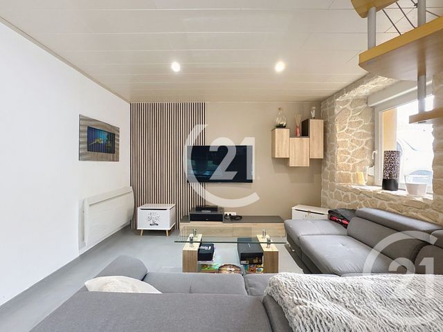 Appartement T5 à vendre - 5 pièces - 109.05 m2 - CHAMPEY - 70 - FRANCHE-COMTE - Century 21 Gsm Immo