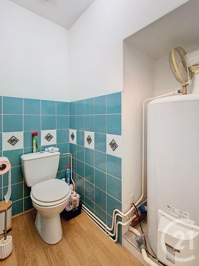 Appartement F3 à louer - 3 pièces - 89.8 m2 - LUXEUIL LES BAINS - 70 - FRANCHE-COMTE - Century 21 Gsm Immo