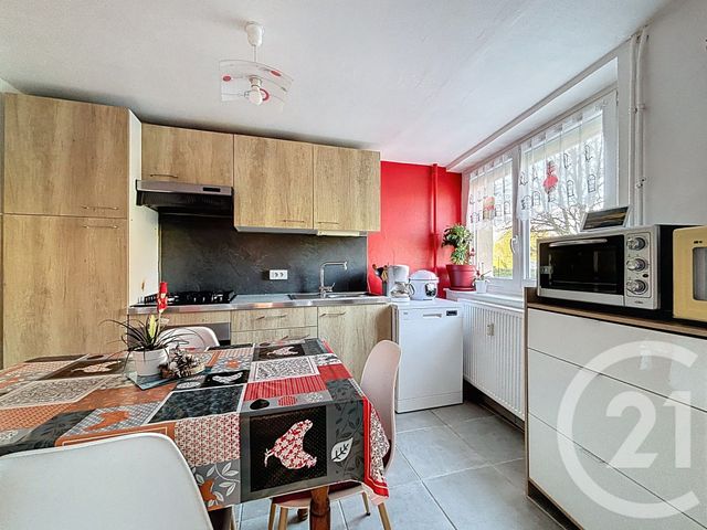 Appartement F3 à vendre - 3 pièces - 67.59 m2 - VILLERSEXEL - 70 - FRANCHE-COMTE - Century 21 Gsm Immo