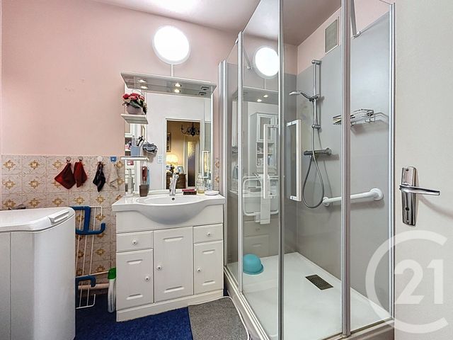 Appartement F4 à vendre - 4 pièces - 85.79 m2 - LURE - 70 - FRANCHE-COMTE - Century 21 Gsm Immo