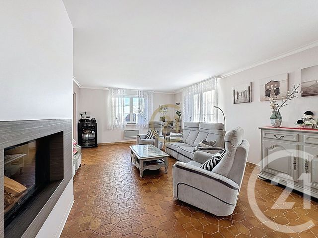 maison à vendre - 6 pièces - 179.0 m2 - TAILLECOURT - 25 - FRANCHE-COMTE - Century 21 Gsm Immo