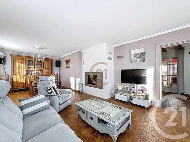 maison à vendre - 6 pièces - 179.0 m2 - TAILLECOURT - 25 - FRANCHE-COMTE - Century 21 Gsm Immo