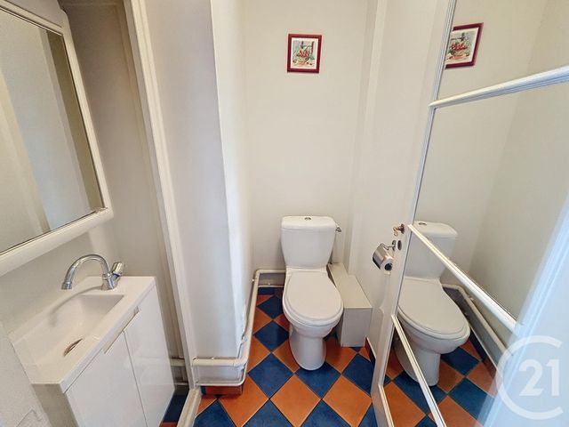 Appartement F4 à louer - 4 pièces - 98.47 m2 - LUXEUIL LES BAINS - 70 - FRANCHE-COMTE - Century 21 Gsm Immo