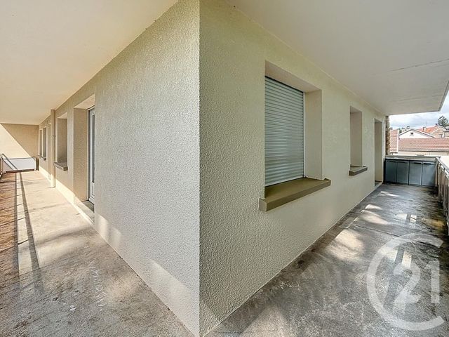 Appartement F4 à louer - 4 pièces - 98.47 m2 - LUXEUIL LES BAINS - 70 - FRANCHE-COMTE - Century 21 Gsm Immo