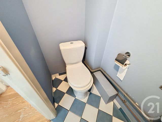 Appartement F4 à louer - 4 pièces - 98.47 m2 - LUXEUIL LES BAINS - 70 - FRANCHE-COMTE - Century 21 Gsm Immo