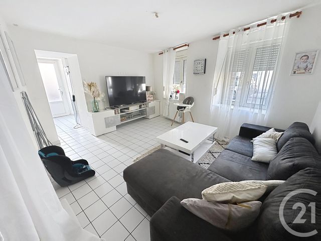 Appartement F2 à louer LURE