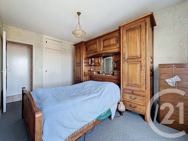 Appartement F4 à vendre - 4 pièces - 79.68 m2 - LUXEUIL LES BAINS - 70 - FRANCHE-COMTE - Century 21 Gsm Immo