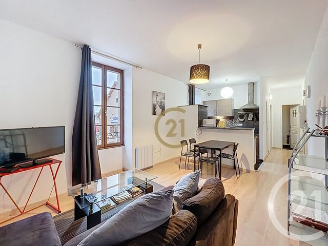 Appartement F2 à vendre - 2 pièces - 45.0 m2 - LUXEUIL LES BAINS - 70 - FRANCHE-COMTE - Century 21 Gsm Immo