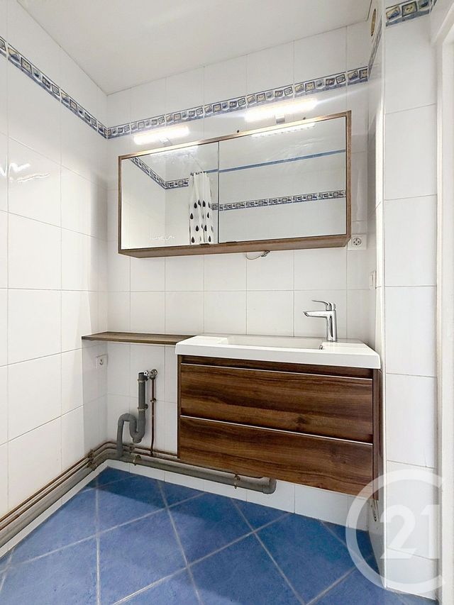 Appartement F4 à louer - 4 pièces - 71.44 m2 - LUXEUIL LES BAINS - 70 - FRANCHE-COMTE - Century 21 Gsm Immo