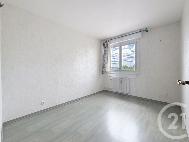 Appartement F4 à louer - 4 pièces - 71.44 m2 - LUXEUIL LES BAINS - 70 - FRANCHE-COMTE - Century 21 Gsm Immo