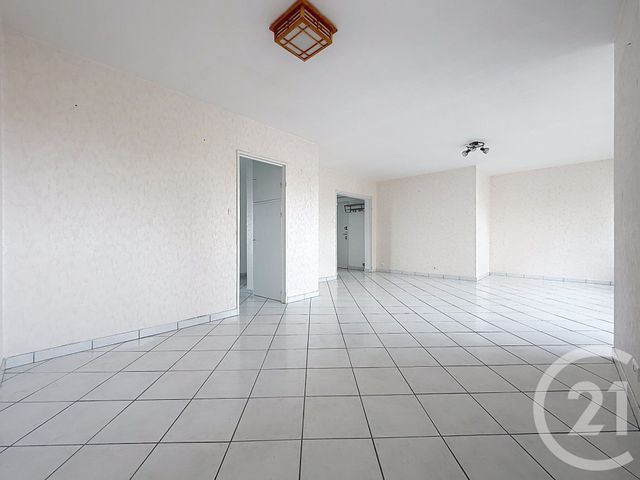 Appartement F4 à louer - 4 pièces - 71.44 m2 - LUXEUIL LES BAINS - 70 - FRANCHE-COMTE - Century 21 Gsm Immo