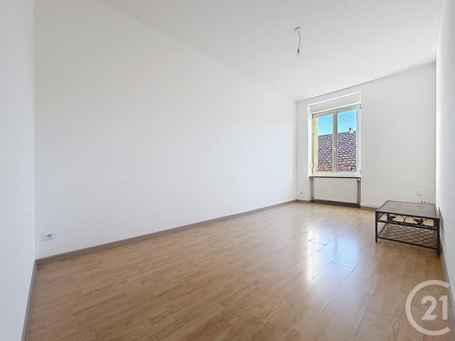 Appartement F2 à louer - 2 pièces - 52.45 m2 - BELFORT - 90 - FRANCHE-COMTE - Century 21 Gsm Immo