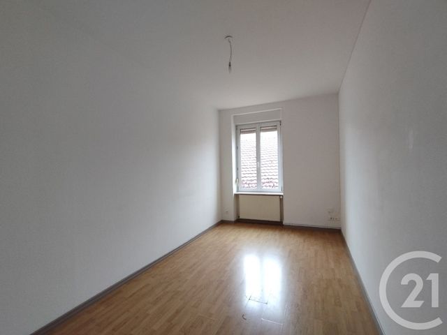 Appartement F2 à louer - 2 pièces - 52.45 m2 - BELFORT - 90 - FRANCHE-COMTE - Century 21 Gsm Immo