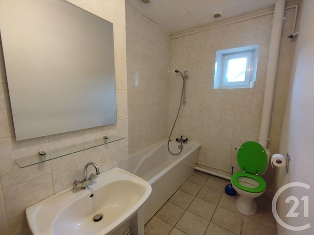 Appartement F2 à louer - 2 pièces - 52.45 m2 - BELFORT - 90 - FRANCHE-COMTE - Century 21 Gsm Immo
