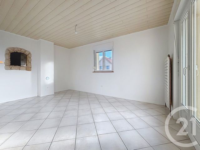 maison à louer - 5 pièces - 105.42 m2 - VILLARGENT - 70 - FRANCHE-COMTE - Century 21 Gsm Immo