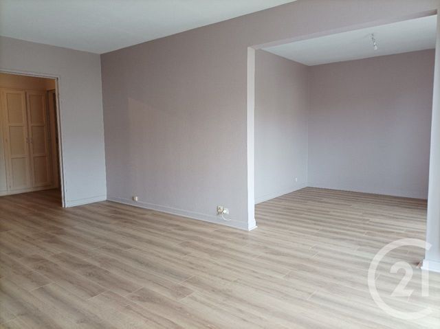 Appartement F2 à louer - 2 pièces - 64.91 m2 - LURE - 70 - FRANCHE-COMTE - Century 21 Gsm Immo
