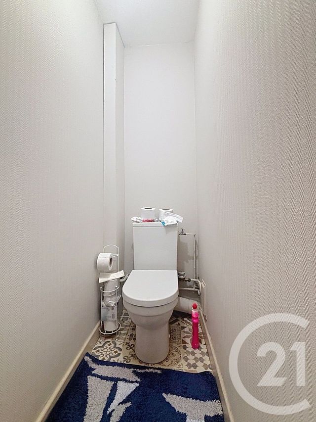 Appartement F2 à louer - 2 pièces - 64.91 m2 - LURE - 70 - FRANCHE-COMTE - Century 21 Gsm Immo