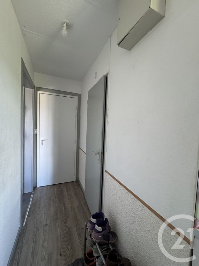 Appartement F1 à louer - 2 pièces - 38.16 m2 - LURE - 70 - FRANCHE-COMTE - Century 21 Gsm Immo