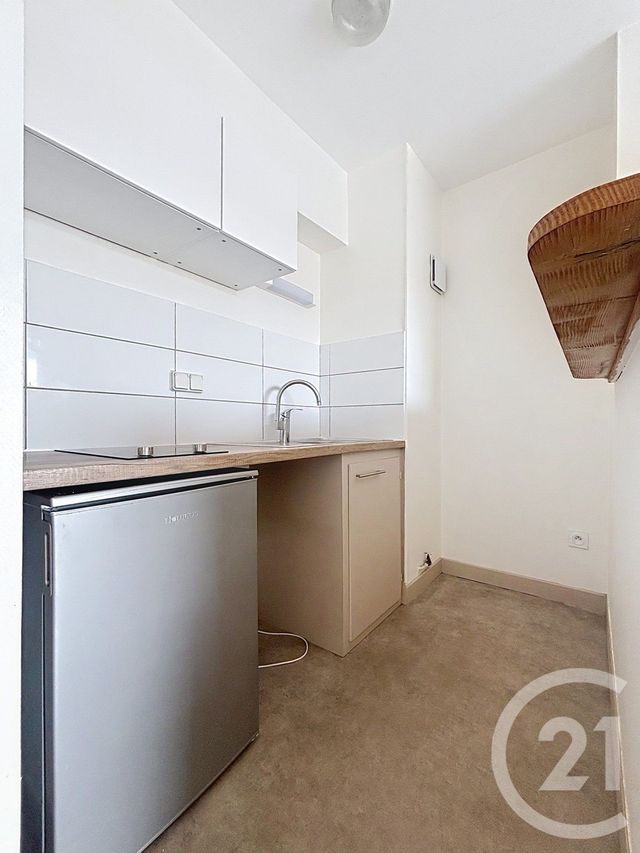 Appartement Studio à louer - 1 pièce - 24.79 m2 - LURE - 70 - FRANCHE-COMTE - Century 21 Gsm Immo
