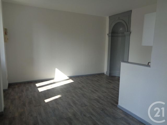 Appartement T5 à vendre - 5 pièces - 94.12 m2 - VESOUL - 70 - FRANCHE-COMTE - Century 21 Gsm Immo