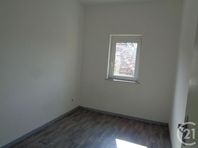 Appartement T5 à vendre - 5 pièces - 94.12 m2 - VESOUL - 70 - FRANCHE-COMTE - Century 21 Gsm Immo