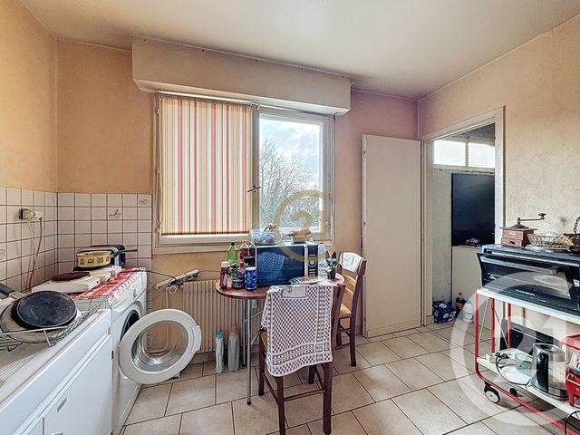 Appartement F3 à vendre - 3 pièces - 69.59 m2 - LUXEUIL LES BAINS - 70 - FRANCHE-COMTE - Century 21 Gsm Immo