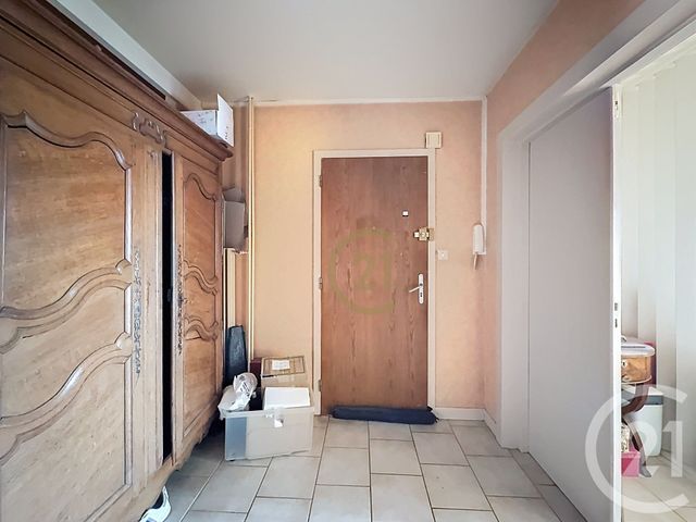 Appartement F3 à vendre - 3 pièces - 69.59 m2 - LUXEUIL LES BAINS - 70 - FRANCHE-COMTE - Century 21 Gsm Immo
