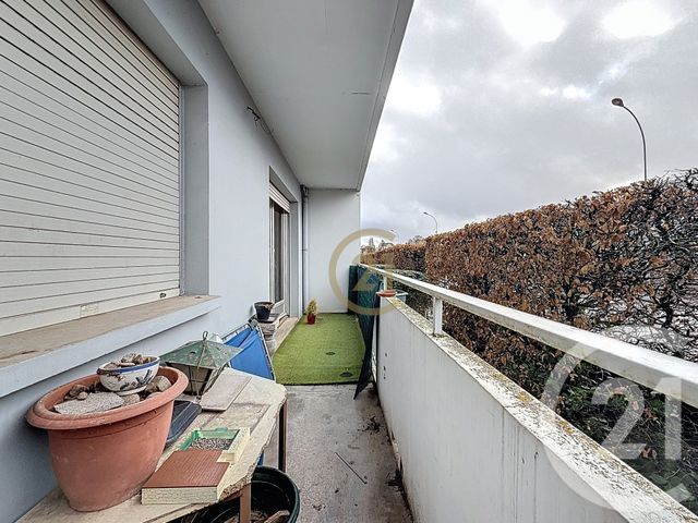 Appartement F3 à vendre - 3 pièces - 69.59 m2 - LUXEUIL LES BAINS - 70 - FRANCHE-COMTE - Century 21 Gsm Immo