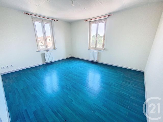 Appartement F1 à louer - 1 pièce - 29.87 m2 - LURE - 70 - FRANCHE-COMTE - Century 21 Gsm Immo