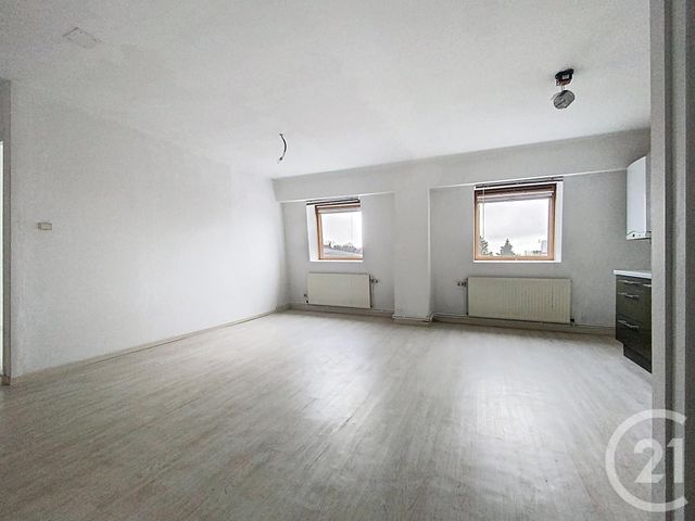 Appartement F3 à louer - 3 pièces - 64.44 m2 - LUXEUIL LES BAINS - 70 - FRANCHE-COMTE - Century 21 Gsm Immo