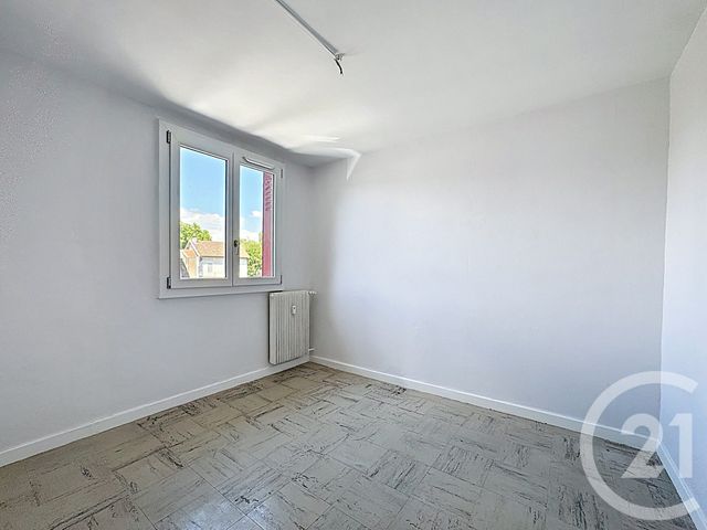 Appartement F2 à vendre - 2 pièces - 44.59 m2 - BELFORT - 90 - FRANCHE-COMTE - Century 21 Gsm Immo