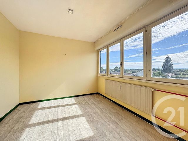 Appartement F1 bis à vendre - 5 pièces - 192.0 m2 - ST LOUP SUR SEMOUSE - 70 - FRANCHE-COMTE - Century 21 Gsm Immo
