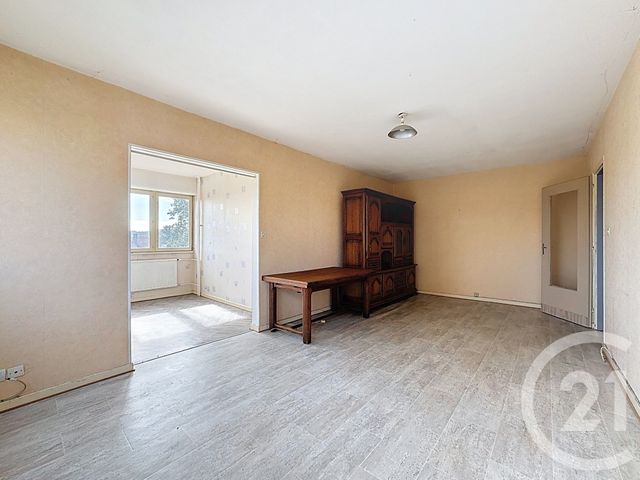 Appartement F1 bis à vendre - 5 pièces - 192.0 m2 - ST LOUP SUR SEMOUSE - 70 - FRANCHE-COMTE - Century 21 Gsm Immo