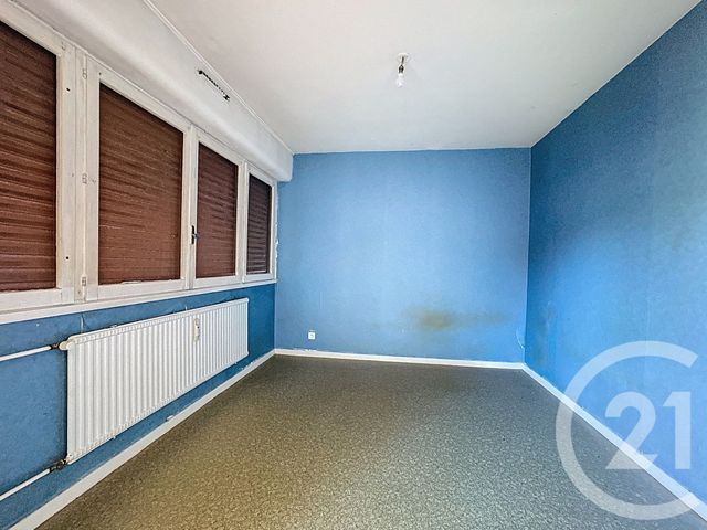 Appartement F1 bis à vendre - 5 pièces - 192.0 m2 - ST LOUP SUR SEMOUSE - 70 - FRANCHE-COMTE - Century 21 Gsm Immo