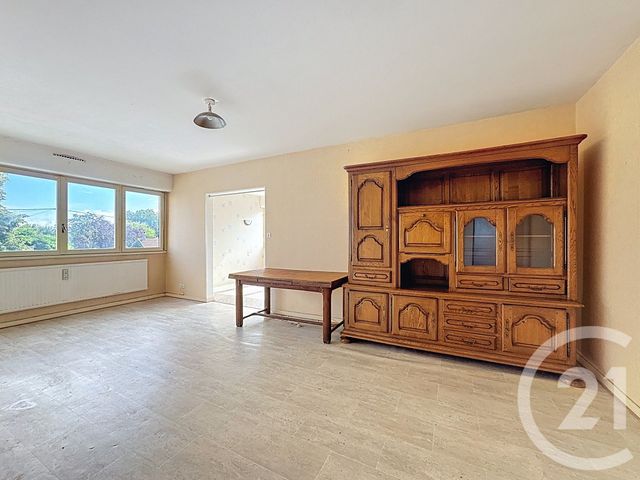 Appartement F1 bis à vendre - 5 pièces - 192.0 m2 - ST LOUP SUR SEMOUSE - 70 - FRANCHE-COMTE - Century 21 Gsm Immo