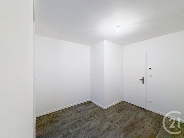Appartement F3 à louer - 3 pièces - 53.65 m2 - BELFORT - 90 - FRANCHE-COMTE - Century 21 Gsm Immo