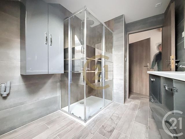 Appartement à louer - 4 pièces - 76.0 m2 - RONCHAMP - 70 - FRANCHE-COMTE - Century 21 Gsm Immo