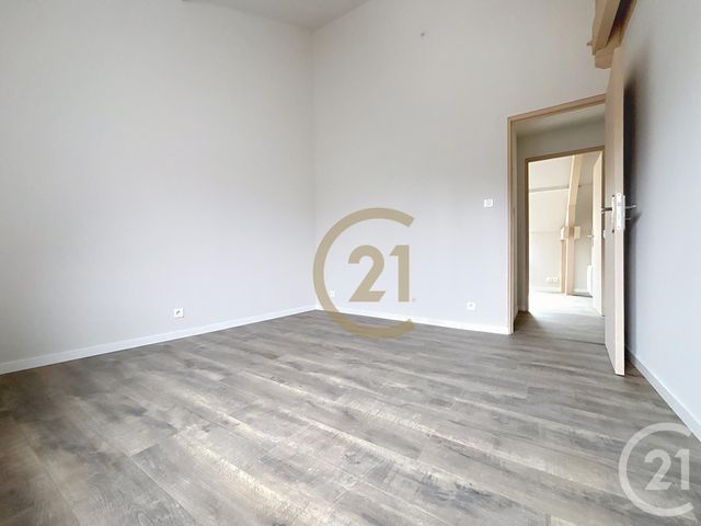Appartement F3 à louer - 3 pièces - 56.33 m2 - RONCHAMP - 70 - FRANCHE-COMTE - Century 21 Gsm Immo