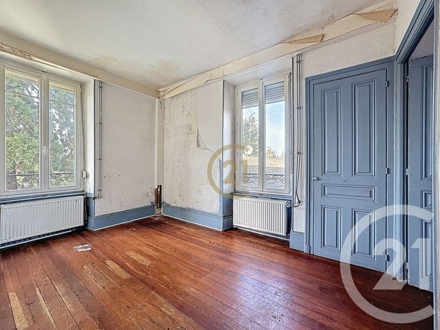 Appartement à vendre - 5 pièces - 101.46 m2 - LUXEUIL LES BAINS - 70 - FRANCHE-COMTE - Century 21 Gsm Immo