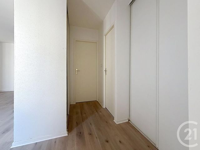 Appartement F1 à louer - 1 pièce - 49.09 m2 - LURE - 70 - FRANCHE-COMTE - Century 21 Gsm Immo