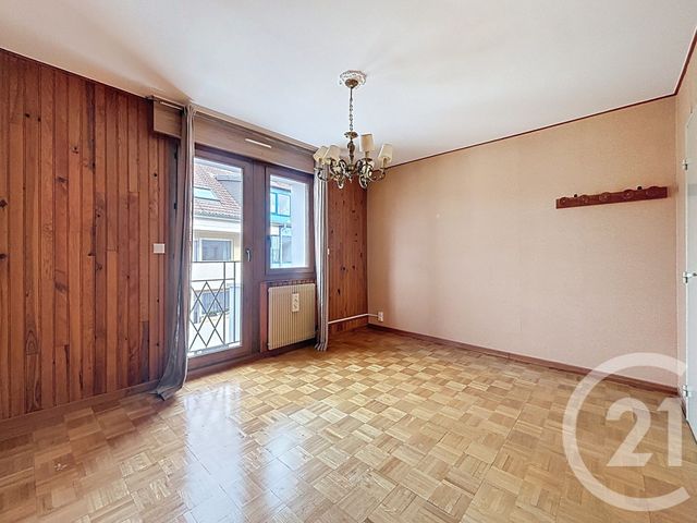 Appartement F4 à vendre - 4 pièces - 86.26 m2 - HERICOURT - 70 - FRANCHE-COMTE - Century 21 Gsm Immo